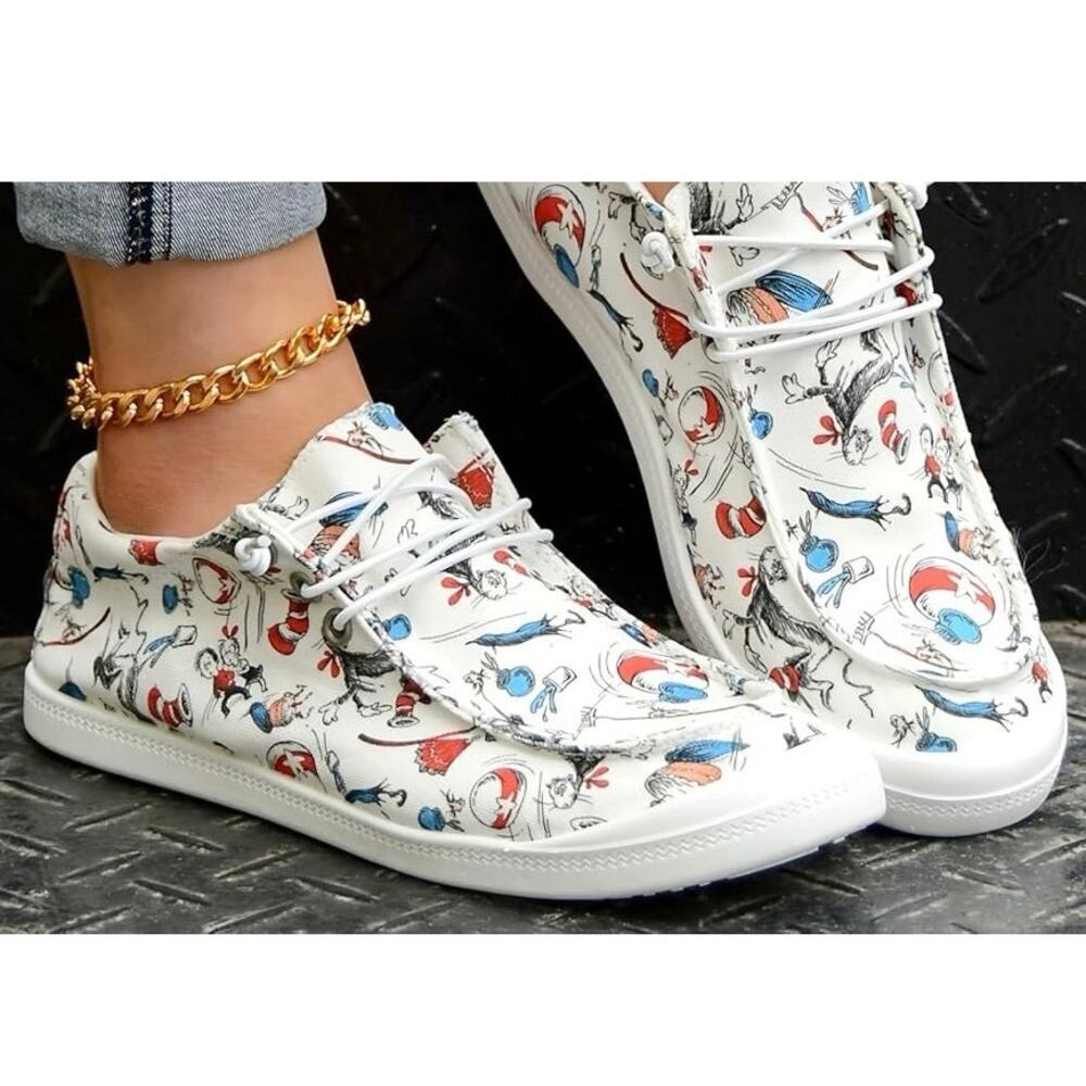 Cat in the Hat print white canvas shoes sz 37 Dr. Seuss novelty fan fav lace up